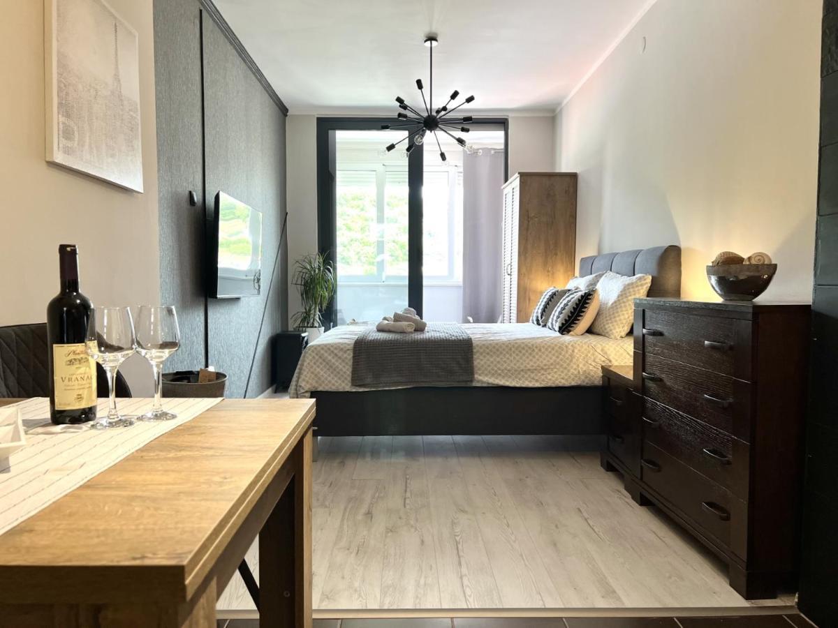 Panama Apartman *